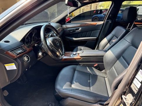 Used 2013 Mercedes-Benz E 350 4MATIC Wagon image 14