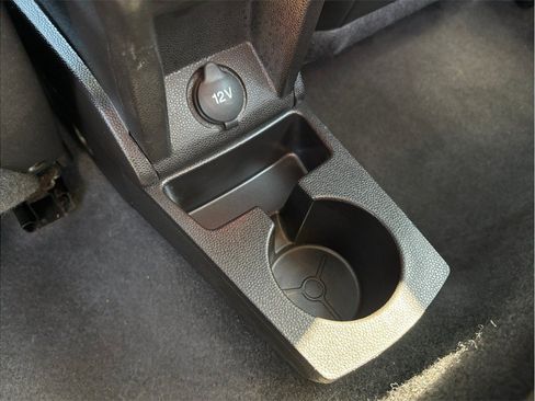 Used 2017 Ford Fiesta Titanium FWD image 36