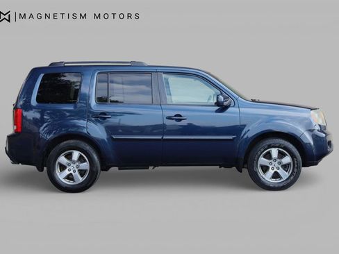 Used 2010 Honda Pilot EX image 3