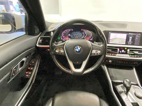 Used 2019 BMW 330i xDrive Sedan w/ Convenience Package AWD/4WD image 35
