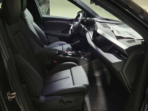New 2027 Audi Q6 e-tron Premium Plus AWD/4WD image 18