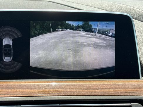 Used 2018 BMW 650i Convertible RWD image 24
