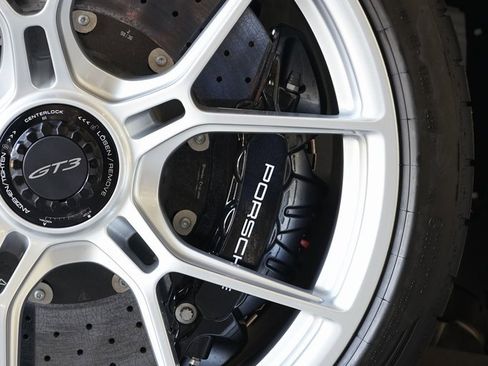 Used 2026 Porsche 911 GT3 image 41
