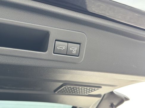 Used 2025 Toyota 4Runner TRD Sport Premium image 19