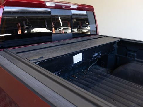 Used 2020 Chevrolet Silverado 1500 LT Trail Boss AWD/4WD image 18