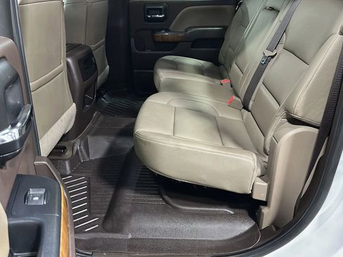 Used 2018 GMC Sierra 1500 SLT AWD/4WD image 10