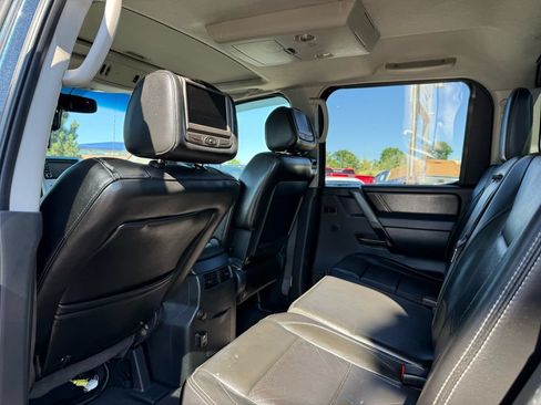 Used 2014 Nissan Titan PRO-4X AWD/4WD image 17
