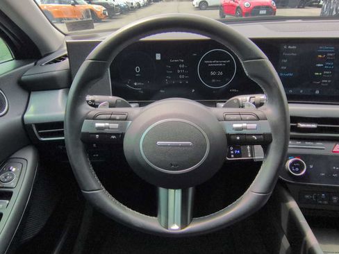 Used 2025 Hyundai Sonata SEL FWD image 25