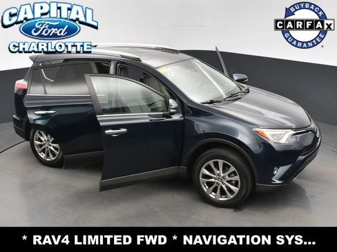 Used 2018 Toyota RAV4 Limited image 35