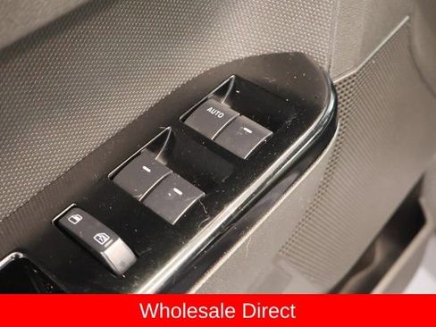 Used 2008 MAZDA Tribute i Sport image 10