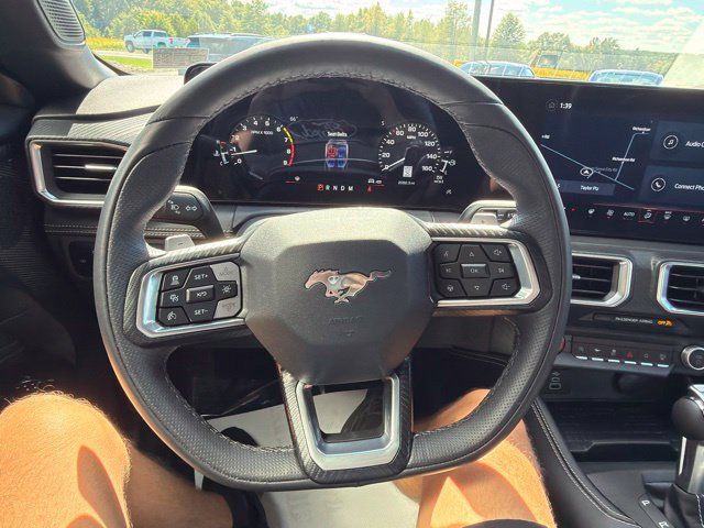 Used 2024 Ford Mustang GT Premium RWD image 13