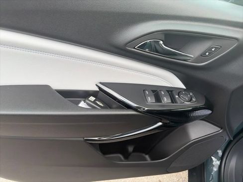 New 2026 Chevrolet Trax LT w/ Driver Confidence Package FWD image 17