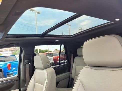 Used 2021 GMC Yukon SLT w/ SLT Luxury Plus Package image 37