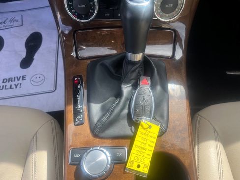 Used 2016 Mercedes-Benz SLK 350 image 24