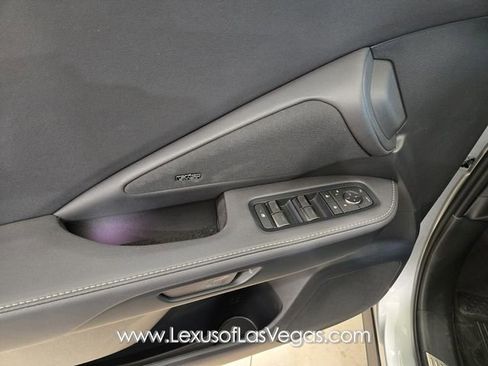 New 2026 Lexus TX 350 AWD image 16