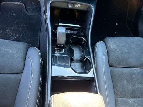 Certified 2023 Volvo C40 P8 Recharge Plus image 21