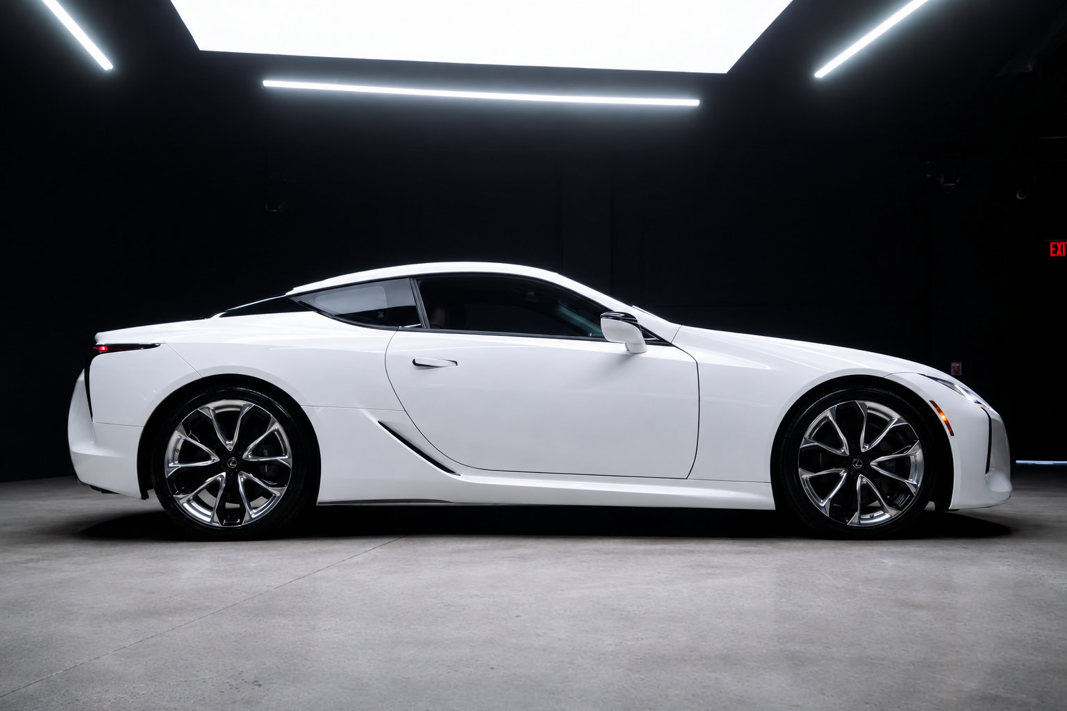 Used 2018 Lexus LC 500 Coupe RWD image 6