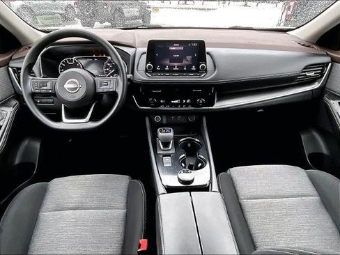 Certified 2022 Nissan Rogue SV image 21