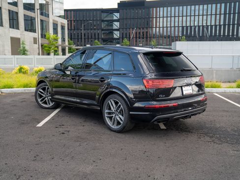 Used 2018 Audi Q7 3.0T Prestige w/ Prestige Package AWD/4WD image 3
