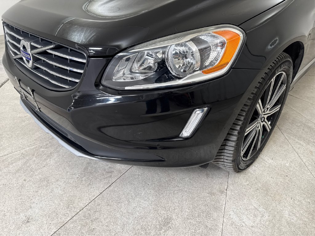 Used 2016 Volvo XC60 T6 w/ Climate Package AWD/4WD image 34