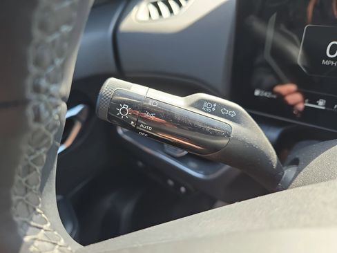 Used 2025 Kia K4 EX image 27