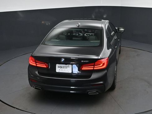 Used 2018 BMW 540i w/ M Sport Package RWD image 34