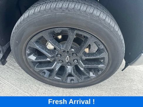 Used 2024 Chevrolet Silverado 1500 High Country w/ Technology Package RWD image 22