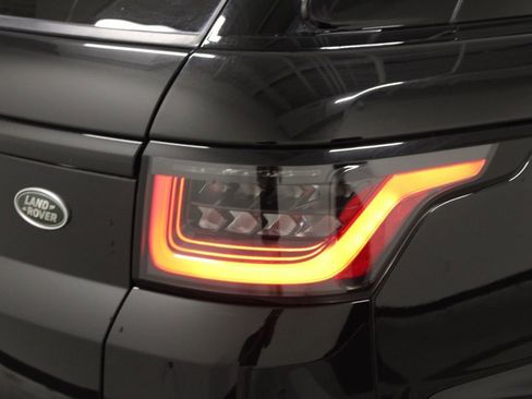 Used 2022 Land Rover Range Rover Sport HSE Dynamic image 8