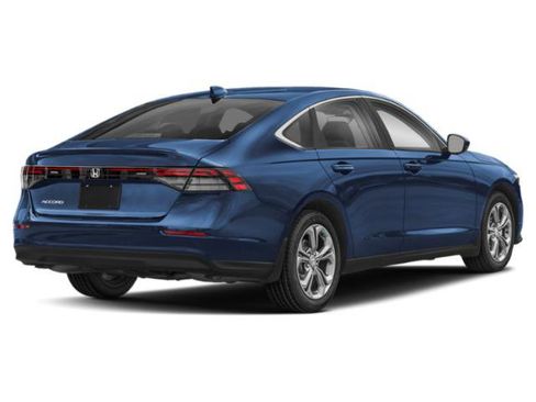 Used 2024 Honda Accord EX image 2