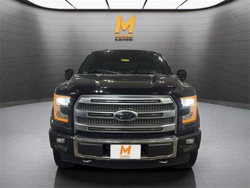 Used 2017 Ford F150 Platinum w/ Equipment Group 701A Luxury image 3