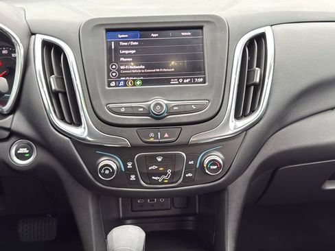 Used 2023 Chevrolet Equinox LT AWD/4WD image 16