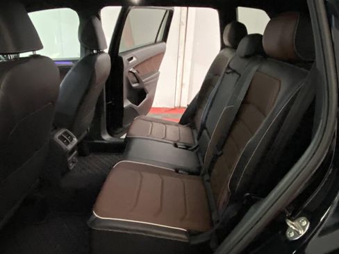 Used 2022 Volkswagen Tiguan SEL R-Line image 19