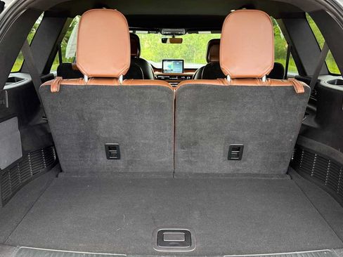 Used 2020 Lincoln Aviator Reserve AWD/4WD image 31