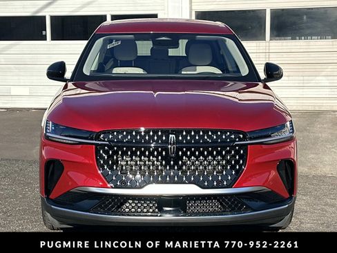New 2026 Lincoln Nautilus Premier AWD/4WD image 2