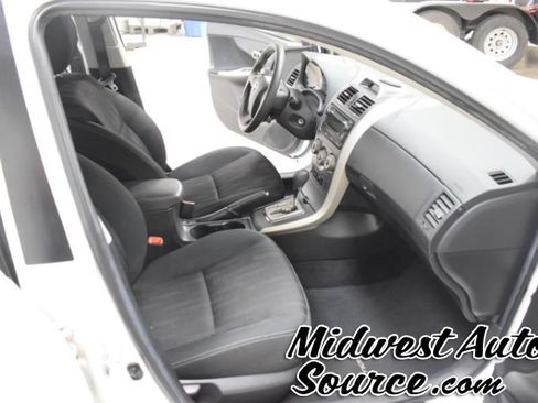 Used 2012 Toyota Corolla S FWD image 30