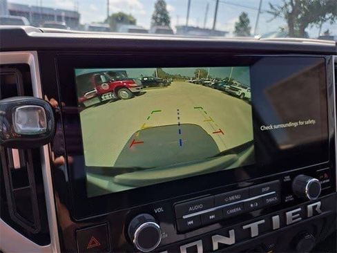 New 2025 Nissan Frontier SV w/ SV Convenience Package RWD image 23