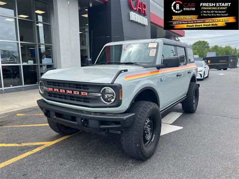 Used 2021 Ford Bronco Black Diamond AWD/4WD image 4