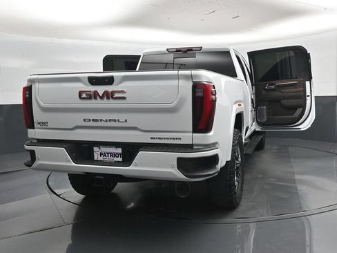Used 2024 GMC Sierra 2500 Denali w/ Denali Reserve Package AWD/4WD image 55