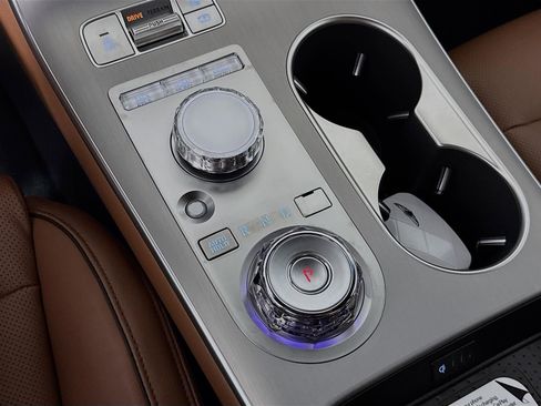 New 2026 Genesis GV70 2.5T Advanced image 19