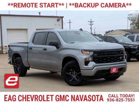 New 2025 Chevrolet Silverado 1500 Custom RWD image 1