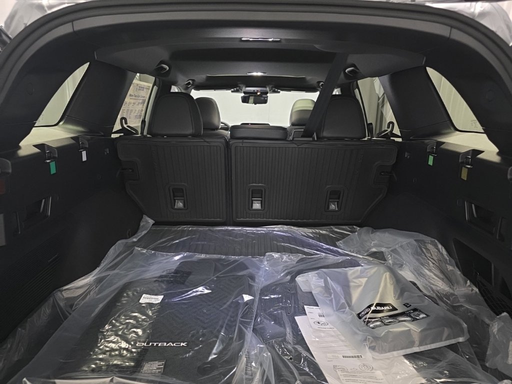 New 2026 Subaru Outback Touring XT AWD/4WD image 7