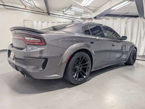 Used 2022 Dodge Charger SRT Hellcat w/ Harman/Kardon Audio Group RWD image 3