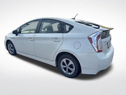 Used 2014 Toyota Prius Three FWD image 3