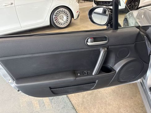 Used 2014 MAZDA MX-5 Miata Club RWD image 31
