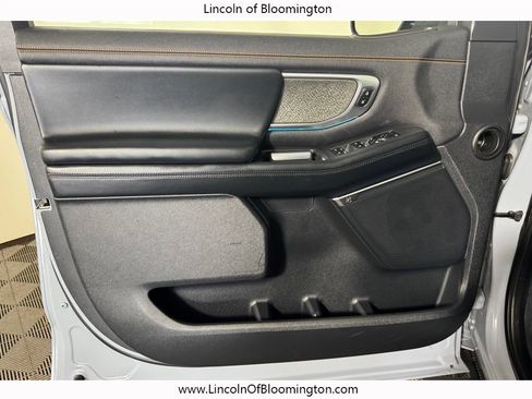Used 2025 Ford Expedition Tremor AWD/4WD image 24