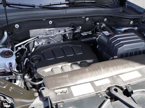 Used 2024 Volkswagen Atlas SE AWD/4WD image 26