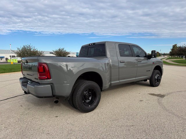 Used 2026 RAM 3500 Laramie w/ Night Edition AWD/4WD image 19