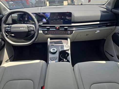 New 2027 Kia Sportage EX FWD image 13
