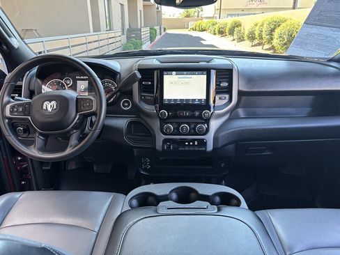Used 2024 RAM 2500 Tradesman w/ Chrome Appearance Group AWD/4WD image 21