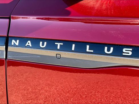 New 2026 Lincoln Nautilus Premier w/ Equipment Group 102A AWD/4WD image 15